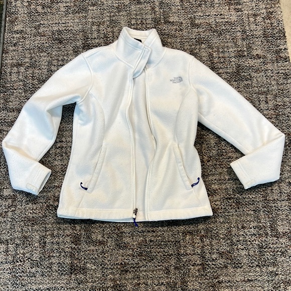 The North Face Jackets & Blazers - Women’s North Face white fleece size small